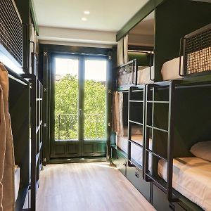 Dormitory Room Mixed
